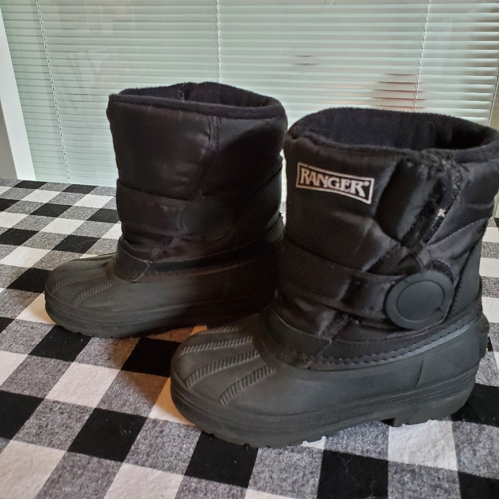 Boys Ranger snow boots